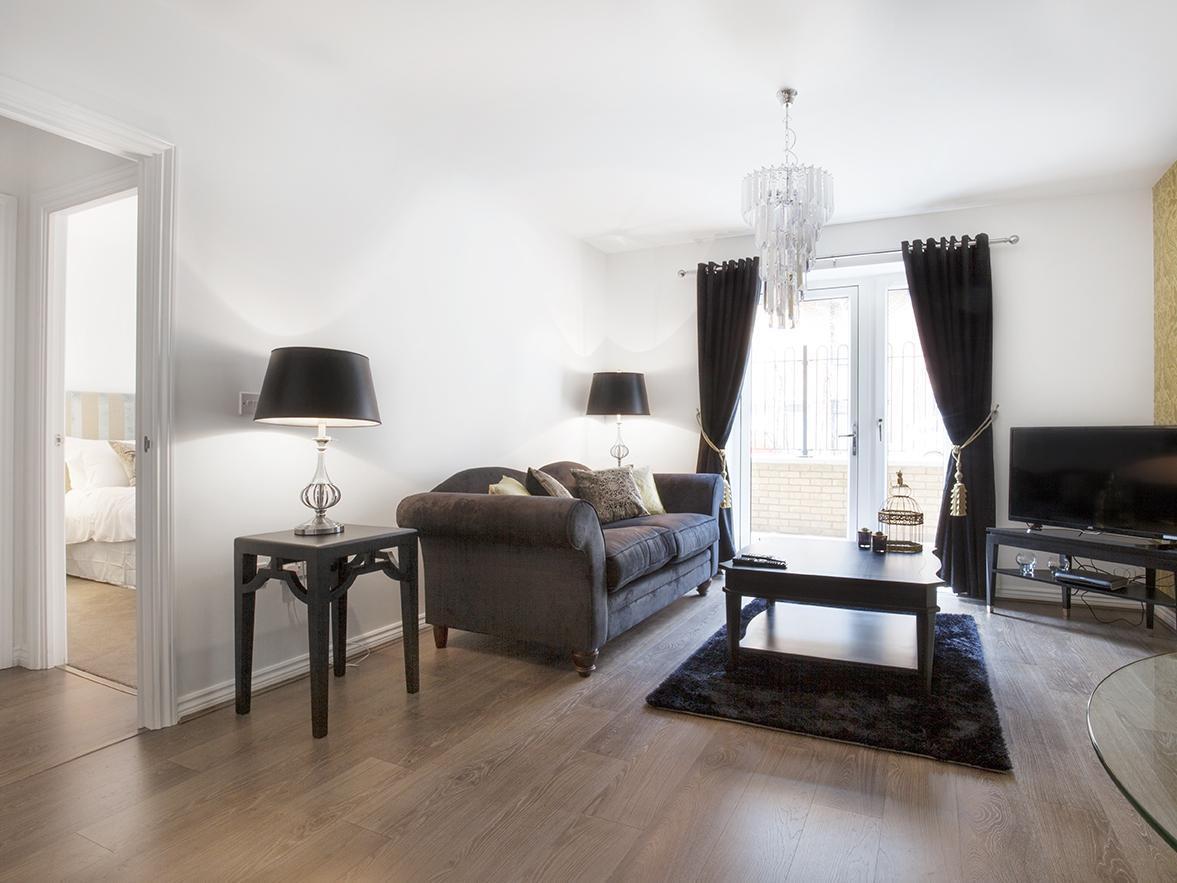 Campbell Park - City Stay Apartments 米尔顿凯恩斯 外观 照片